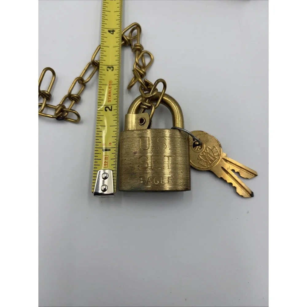 VTG U.S. Eagle Pad Lock Military Issued Solid Brass  with Two Keys and Chain